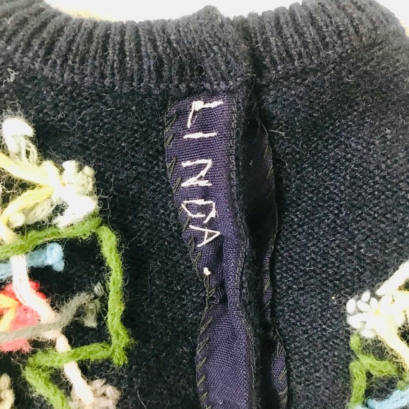 Vintage Shirakaba Tokyo Navy Wool Child Sweater with Floral Design, Size 5-6 - Picture 6 of 6